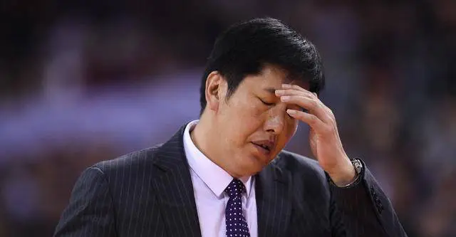 div, 博与内线的, 长期执教联